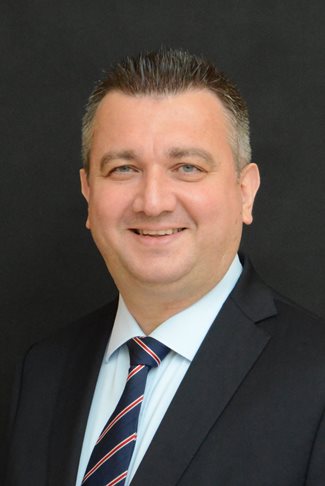 adnan-2x.jpg adnan-2x.jpg